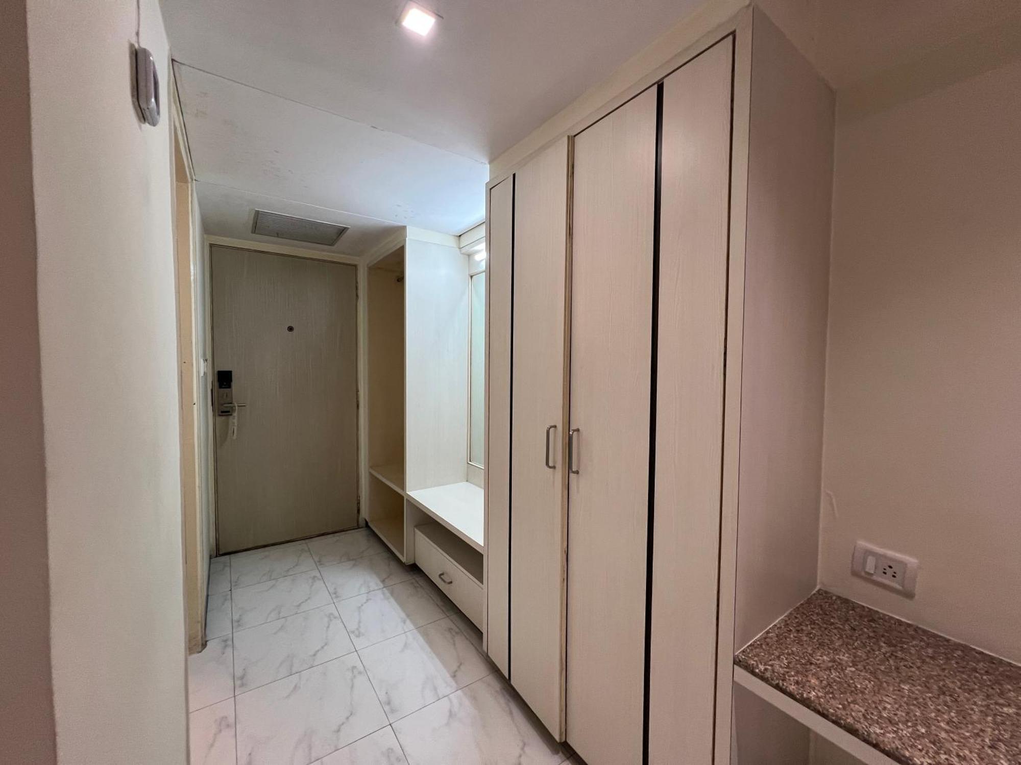 Vits Shalimar, Ankleshwar Hotel Kültér fotó