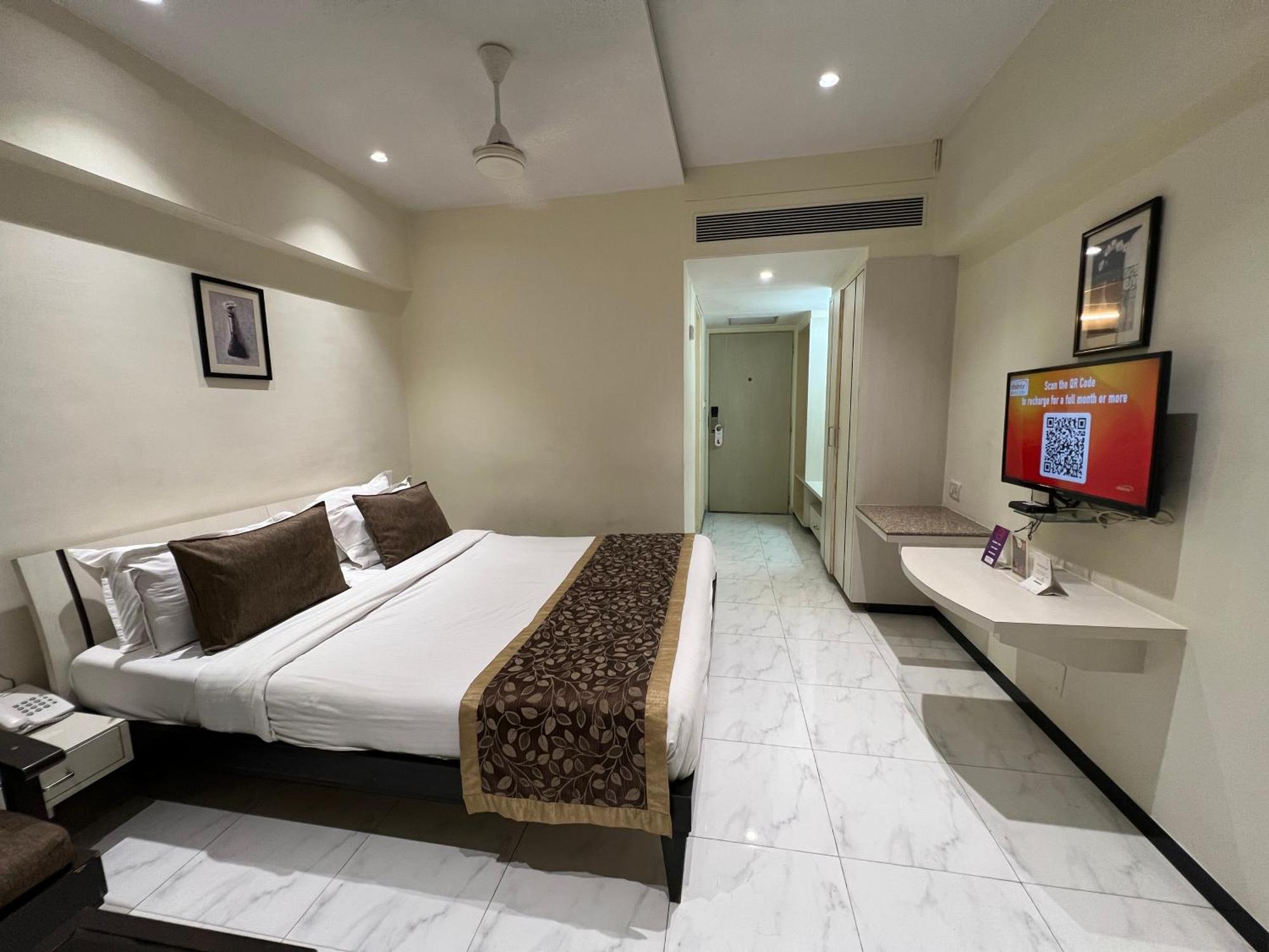 Vits Shalimar, Ankleshwar Hotel Kültér fotó
