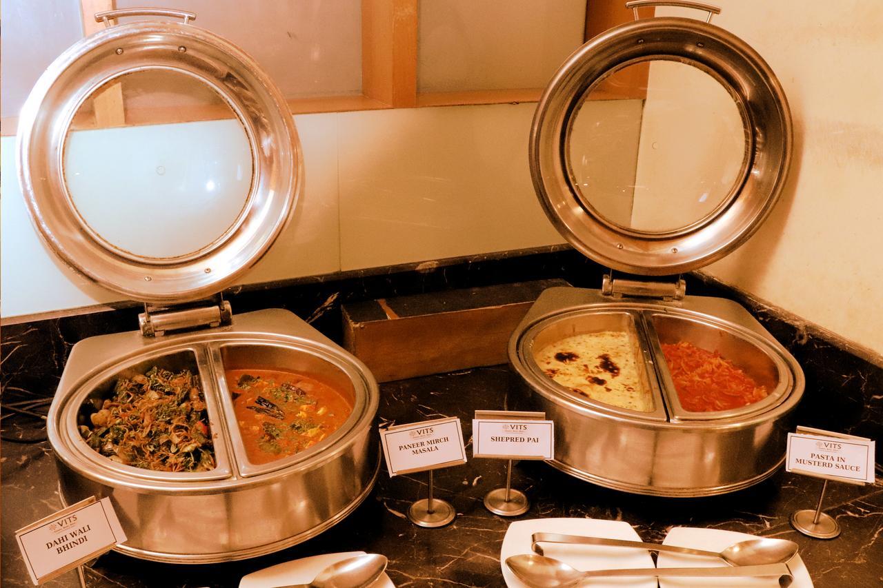 Vits Shalimar, Ankleshwar Hotel Kültér fotó
